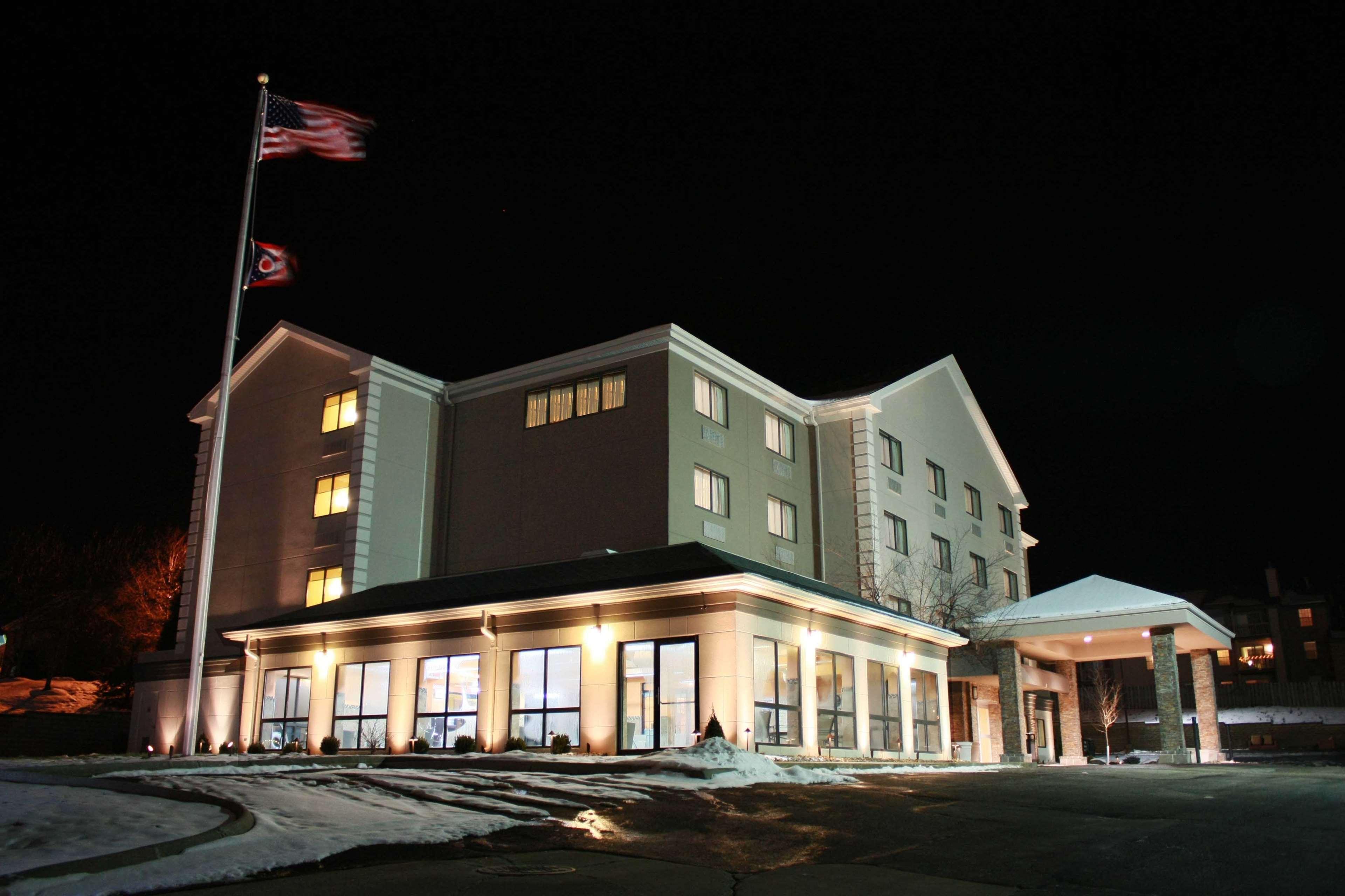 Comfort Inn & Suites Copley Akron Exterior foto