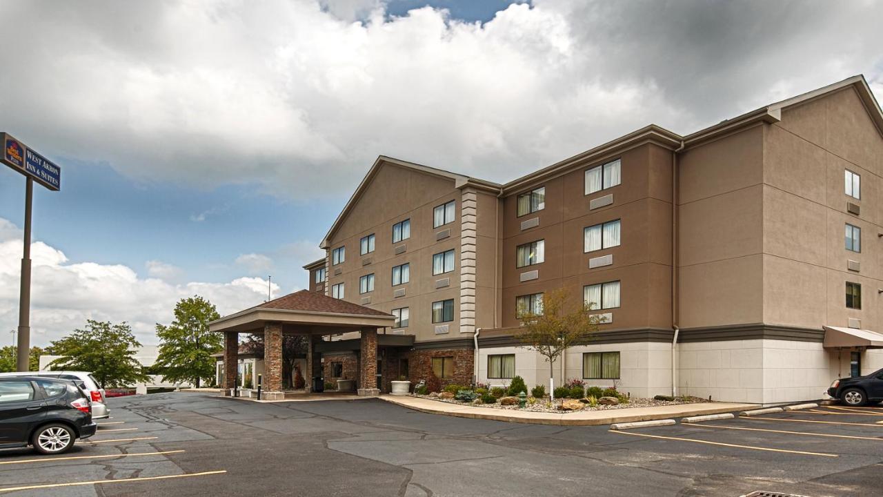 Comfort Inn & Suites Copley Akron Exterior foto